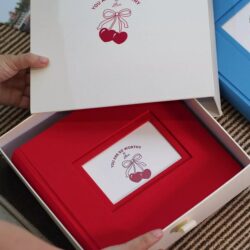 Red Photo Album Gift Box with 200 Pages 6inch Photo Album for Couples, Best Friends, Baby, Pet Growth Commemorative Photos, Insert-Style