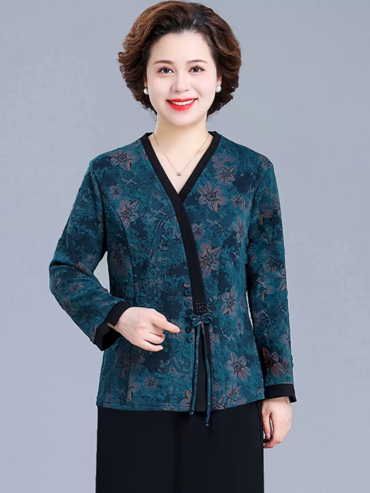 妈妈秋装羊绒上衣喜婆婆婚宴装2023新款中老年女初秋休闲时尚套装