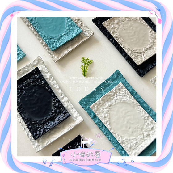 
Miniature Dinner Plate Dollhouse Accessories Toy Model Mini French Rock Pattern Rectangular Steak Dinner Plate D604