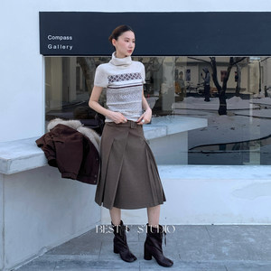 
TCCW college style high collar striped knitted short-sleeved sweater for women Best U2025 winter new temperament versatile top