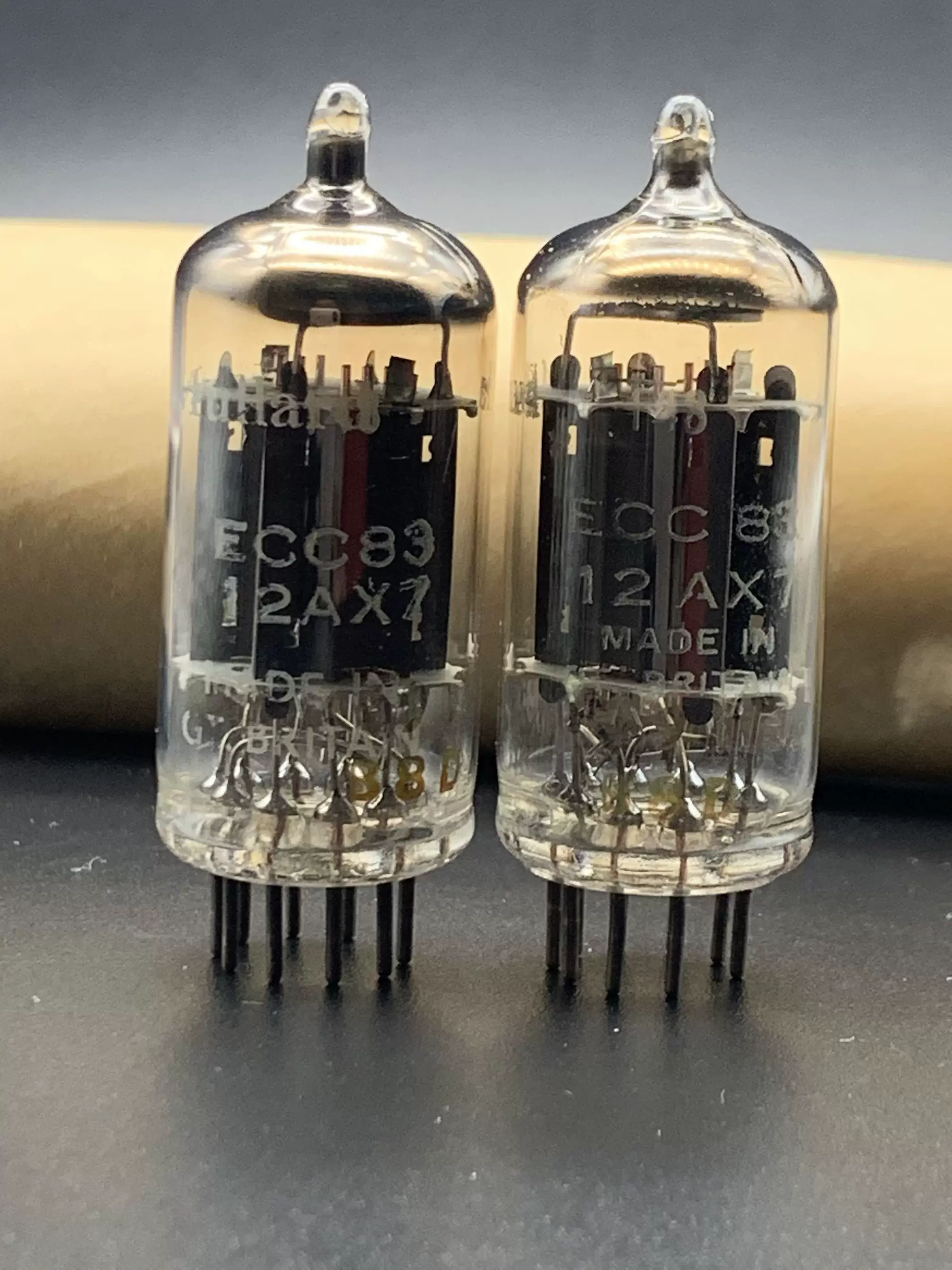 全新Mullard 英国大盾长屏圆环红铜柱ECC83 12AX7电子管