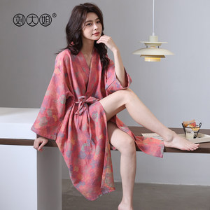 
Pure cotton double-layer gauze bathrobe spring and summer thin couple pajamas home clothes water-absorbent quick-drying type A bathrobe three-quarter sleeves