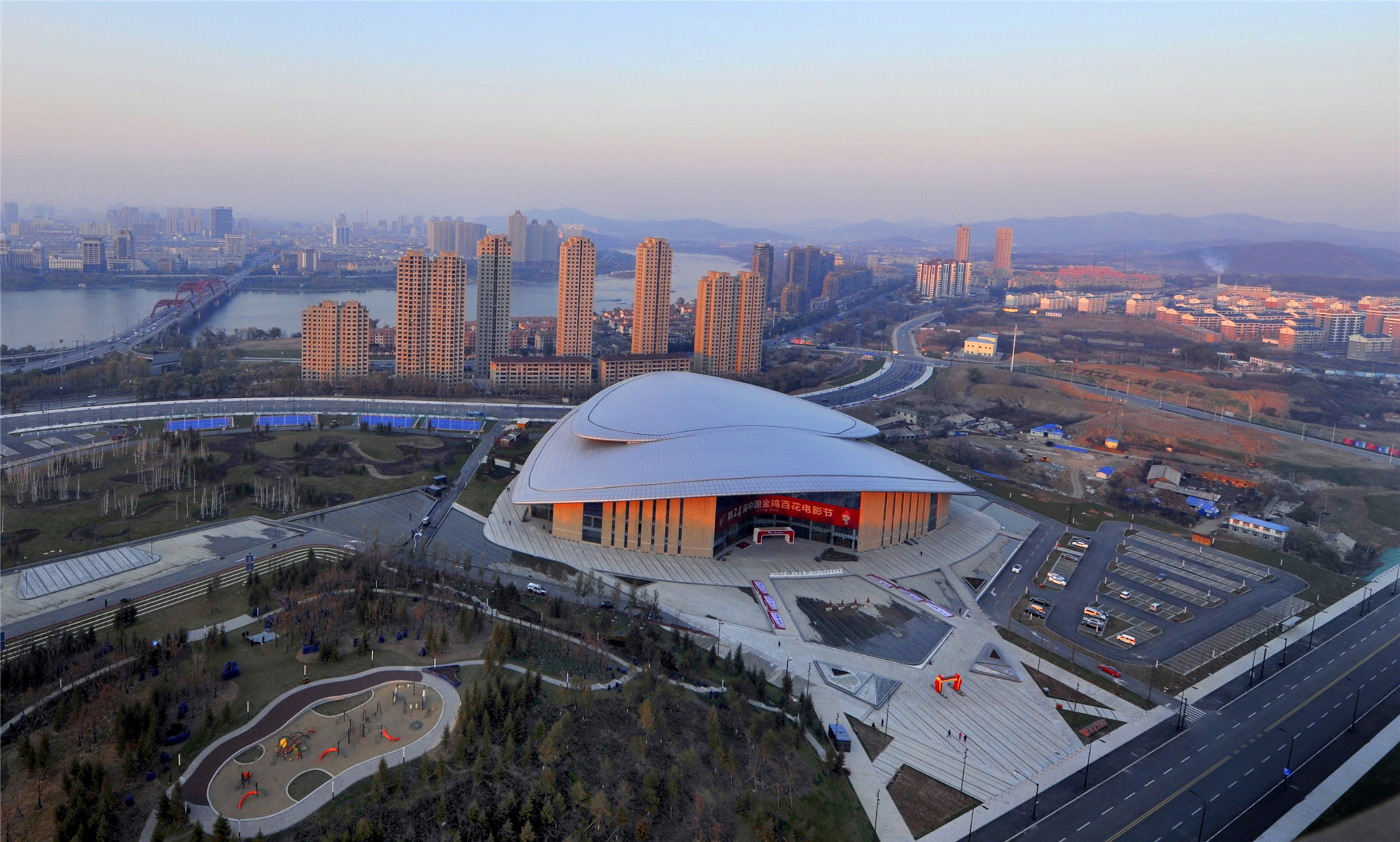 吉林市人民大剧院景区天气预报