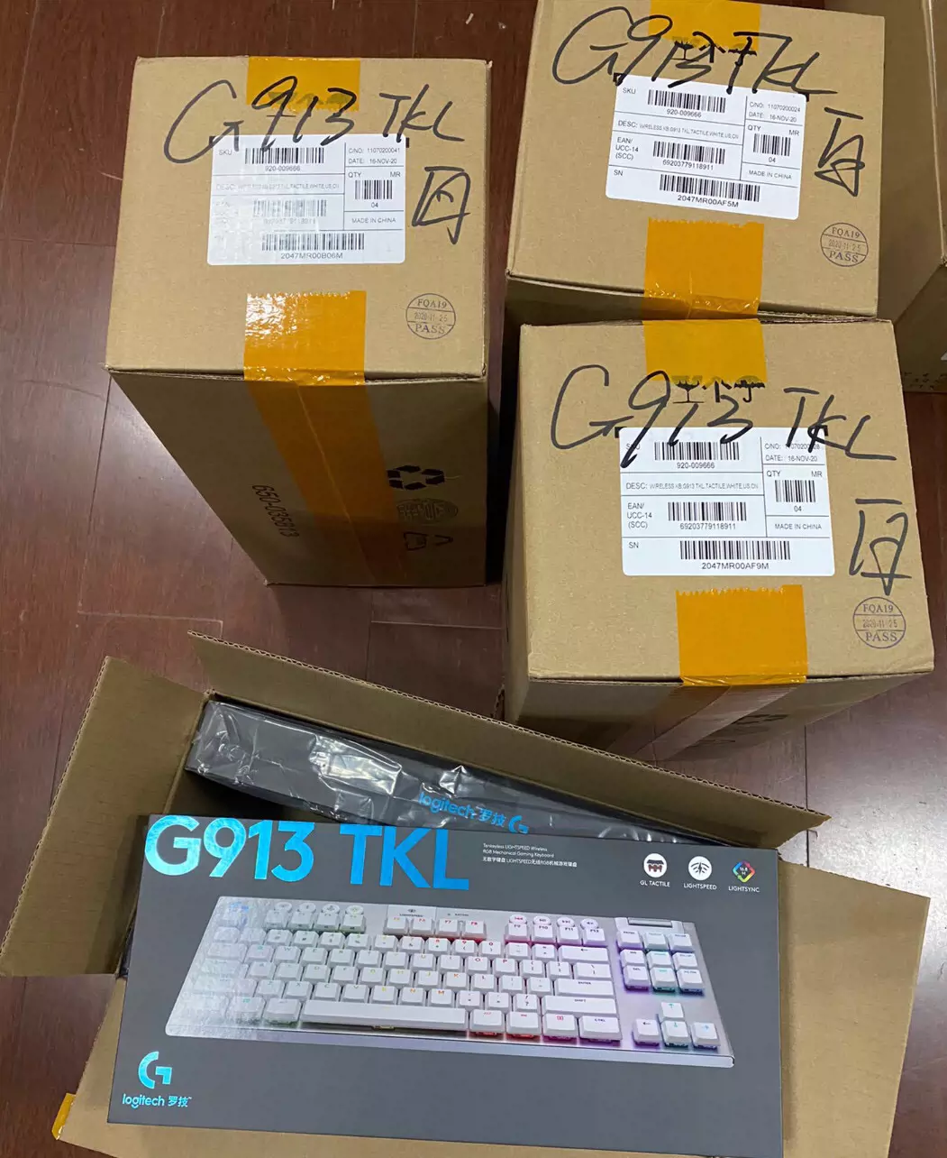 logicool G913TKL 白色茶軸-