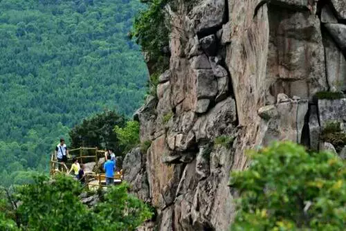 鸡冠山风景区