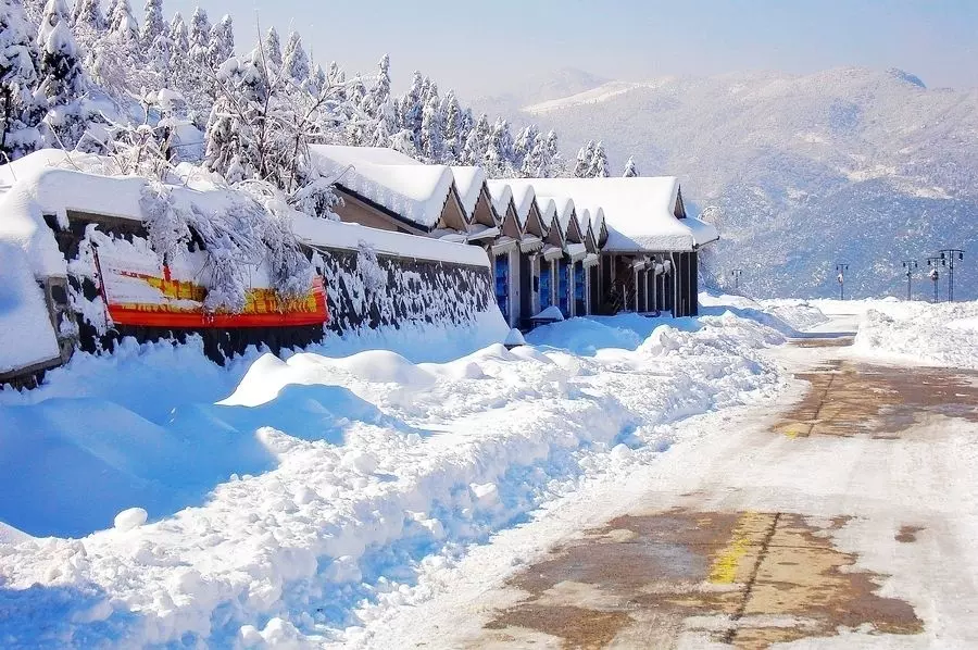 汣龙冰雪世界图片