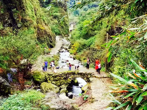 稽东雪窦岭