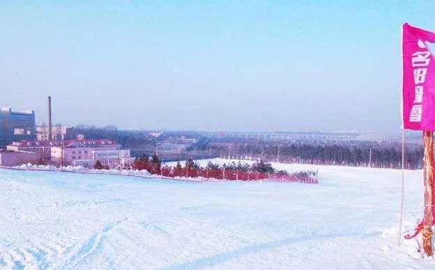 名都滑雪场