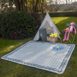 Outdoor waterproof and moisture-proof mat picnic mat thickened spring outing mat camping tent portable camping children's spring outing