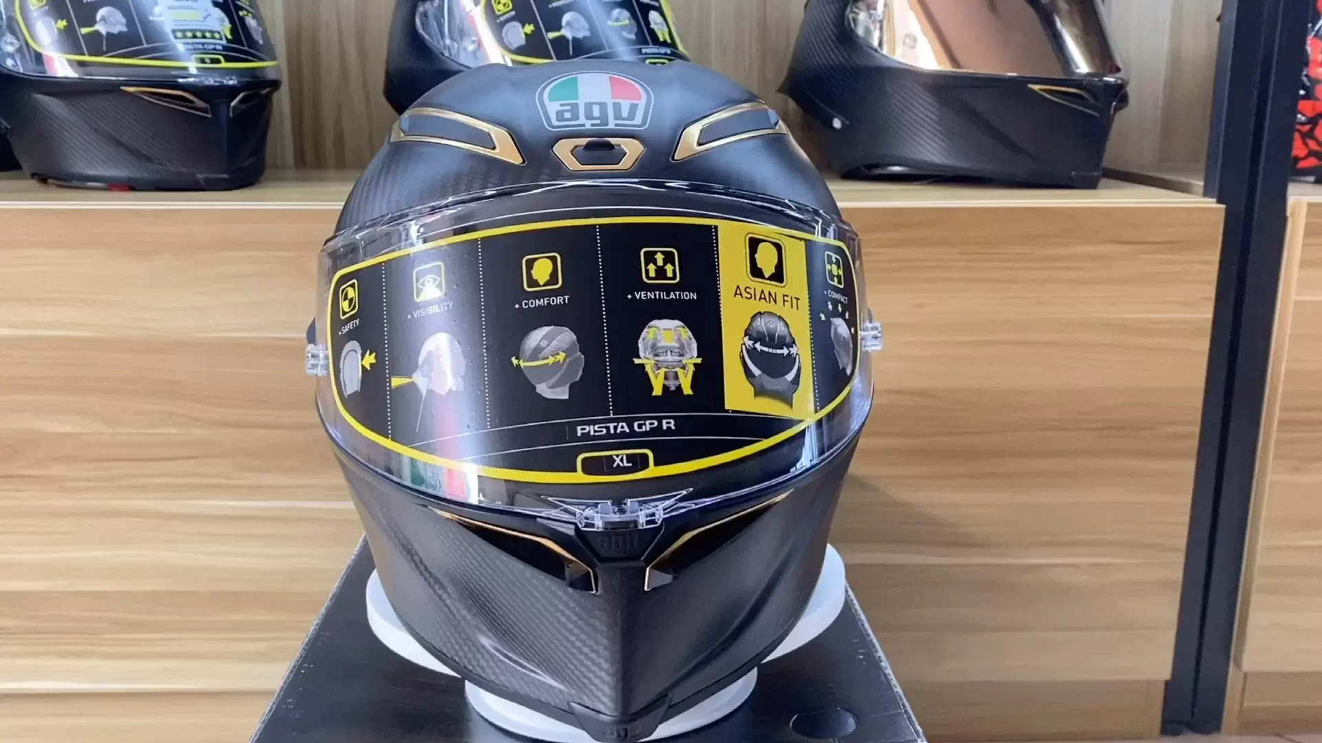 AGV Pista GP R 70th Anniversary ヘルメット XL agv 70周年記念 AGV Pista GP R 70th Anniversary ヘルメット XL agv 70周年記念