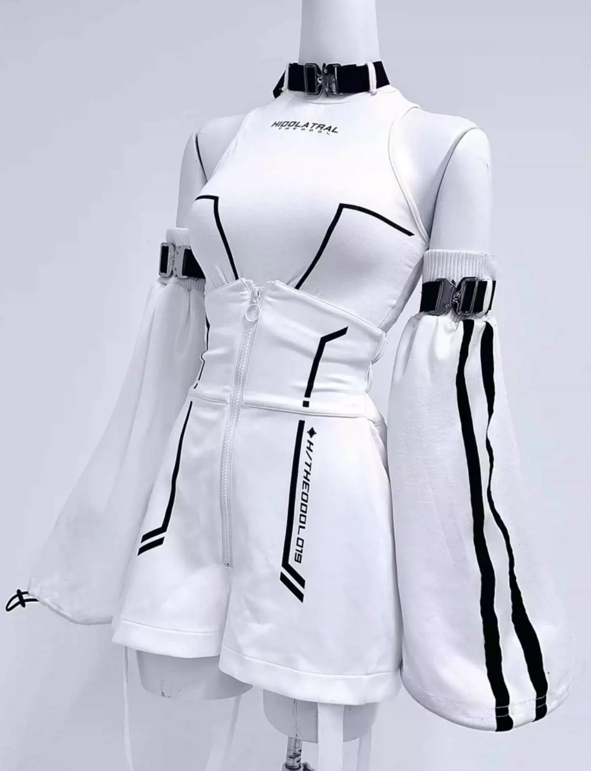 HIDOLATRAL THEODOL 黑白套装裤子短裤-Taobao