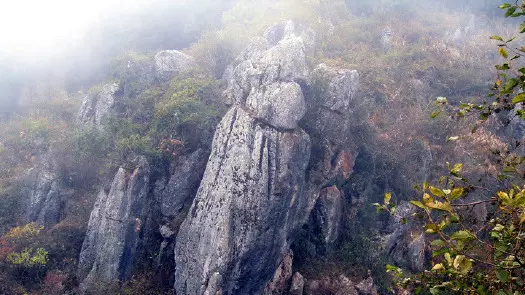 玉溪龙马山石城公园图片