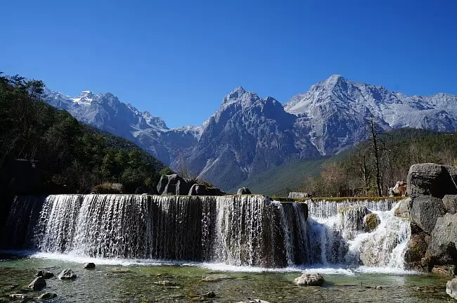 东林大峡谷图片