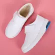 Giày y tá nữ đế mềm da trắng đế phẳng nêm thoải mái thoáng khí chống trượt bệnh viện mùa thu đông 2019 phong cách mới