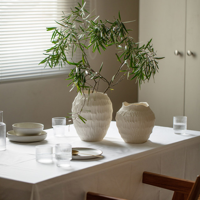 Wabi-sabi style white stoneware jar Nordic Danish designer ceramic vase ornaments B&B tea room hotel reservation