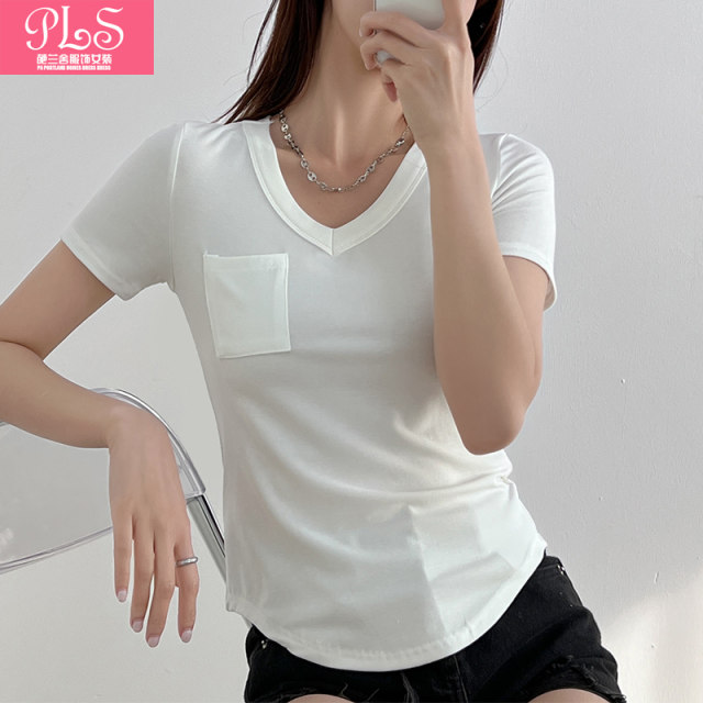 White V -neck Simplicity and Ordinary Casual Short Sleeve T -shirt Female Summer 2023 New Pocket Niche Slim Slim Pure White top
