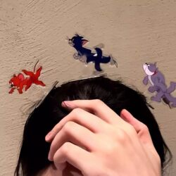 Tom and Jerry Cat Hair Clips, Acrylic Rotatable Parkour Hair Accessories, Anime Small Hair Clips