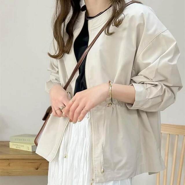 Foreign trade daily list Multi-color spring new product Drawstring waist pleated collarless windbreaker jacket
