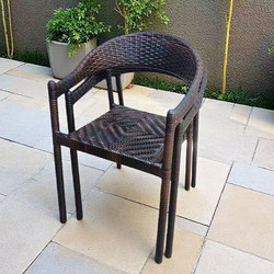Lazy Style Woven Rattan Chair Outdoor Courtyard Leisure Chair with Armrests and Backrest Garden Furniture
