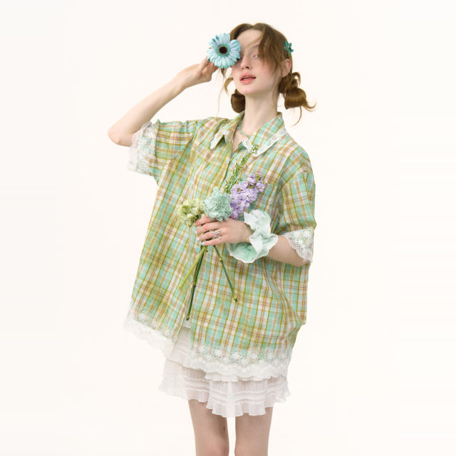 ziziFei summer American design plaid spliced ​​lace hem top green plaid short-sleeved shirt for women
