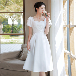 Bílé šaty Ve Stylu Hepburn 2023 Nová Licence Svatebních šatů Pro Družičku Registrace Malé Bílé šaty Slim šaty Letní