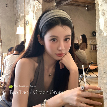 
Gray wide-brimmed headband for women, autumn and winter 2025 new daily wear, high-end, foreign style, fashionable high skull headband