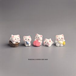 Bored? Set up a Few Cute Kittens to Play Around and Bring Some Healing to Your Computer Desktop, Japanese-Style Work Station, or Office Desk Decor