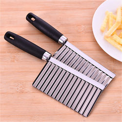 Wavy Potato Cutter, Kitchen Tool for Cutting Vegetables, Fancy Slicer for Fries and Potatoes