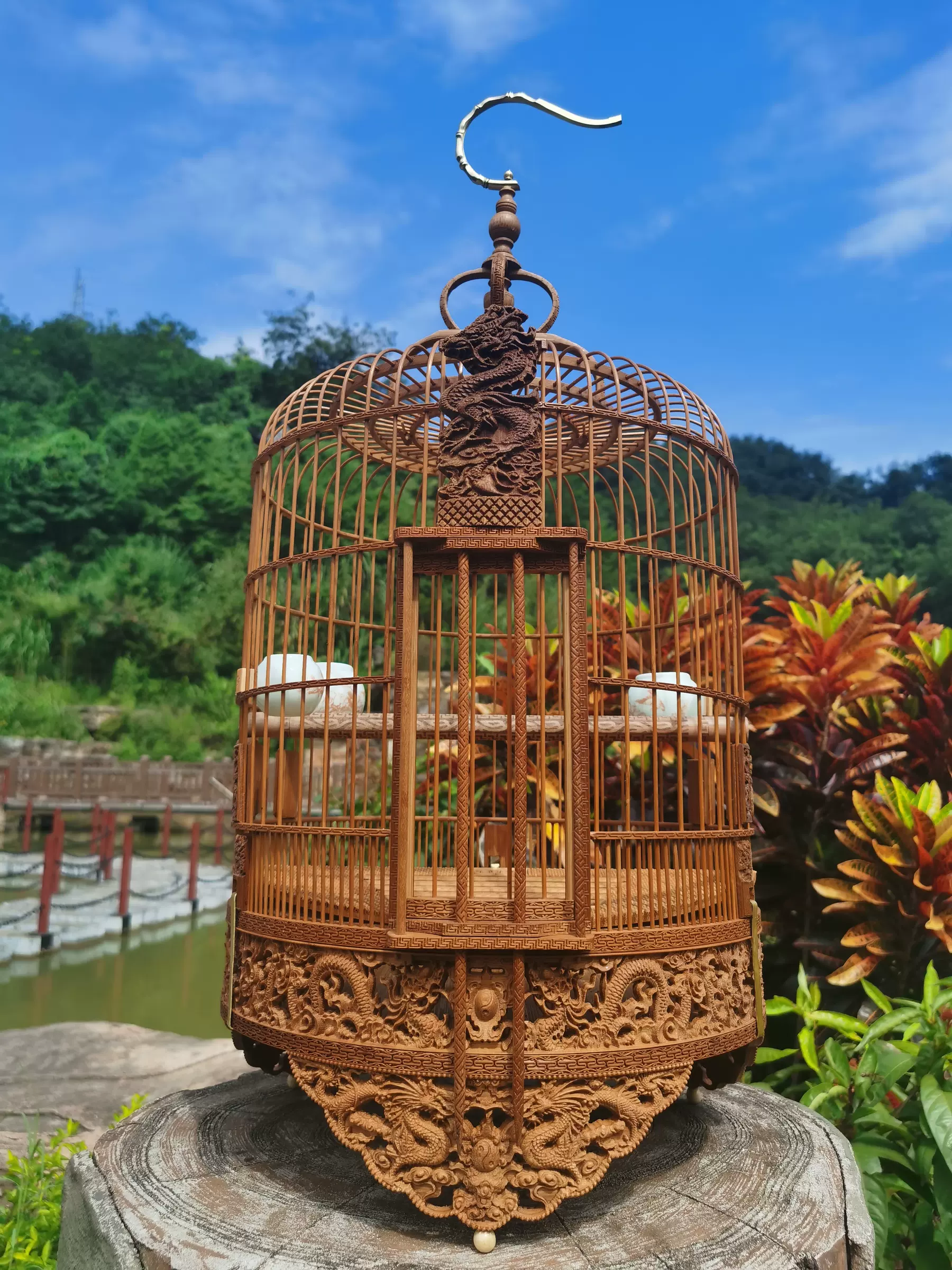 手工雕刻廣式繡眼太子竹製鳥籠小號黃藤金青相思鳥籠