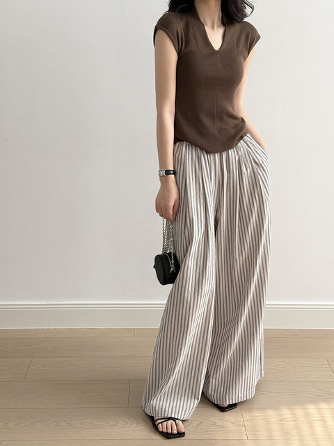 Temperament V-neck long-sleeved single-breasted shirt main image 1