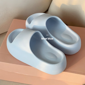 Thin strips, wear slippers for women, summer milky blue thick-soled high-rise sandals, travel EVA soft-soled beach shoes