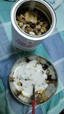 麦片吃出新高度,深受轻食主义者的追捧(图4) 麦片吃出新高度,深受轻食主义者的追捧(图4)