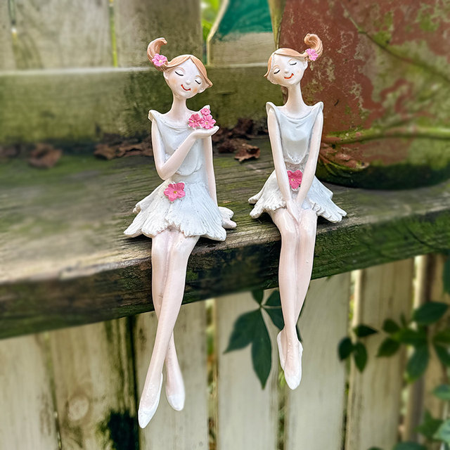 Nordic Creative Sisterhood Girl Ornaments Living Room Bedroom Home Decoration Garden Balcony Courtyard Hanging Doll