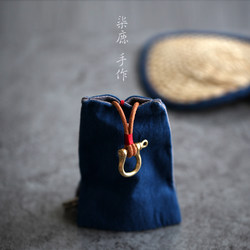 【Qilu】Original Handmade Vintage Key Case, Creative Handmade Key Case for Men and Women, Pull-Out Car Key Cover