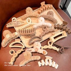 Korean Dongdaemun Hair Clip New Plush Hairpin Super Cute Bear Hair Accessory Internet Celebrity New Face-Washing Cute Claw Clip for Women