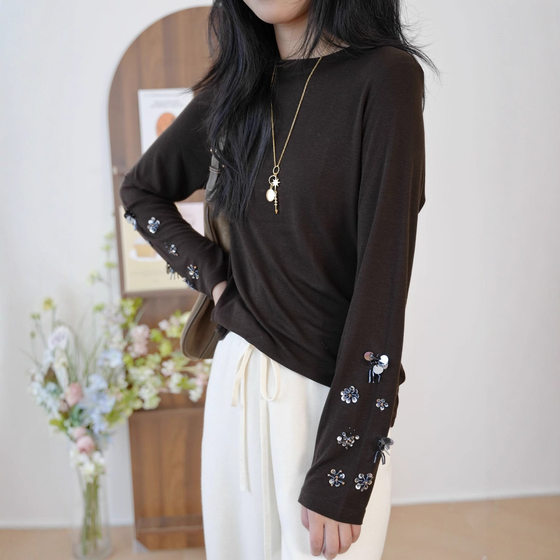 
New autumn heavy industry beaded wool base shirt for women's round neck long sleeve air T-shirt design top