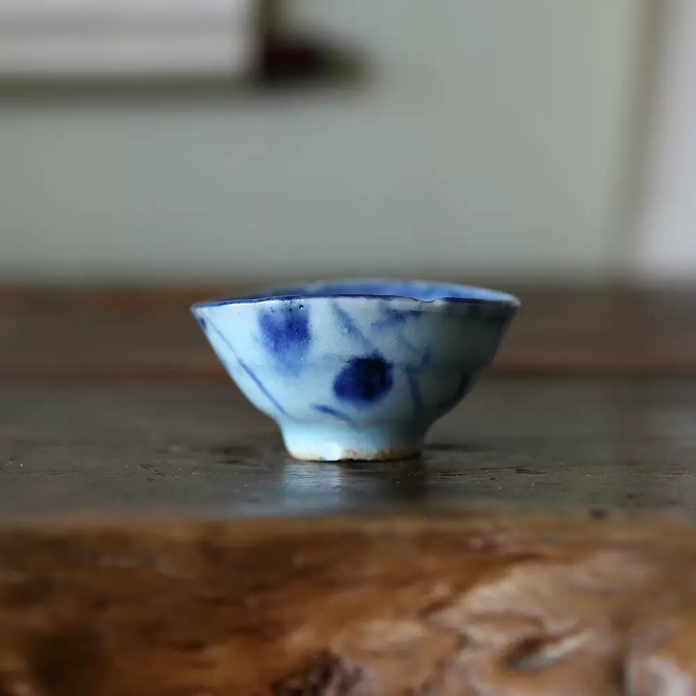 中国磁器 清代の光緒 に着色 秋操杯 全手描きシミュレーション 秋操杯ハス吸杯 中国磁器 清代の光緒 に着色 秋操杯 全手描きシミュレーション 秋操