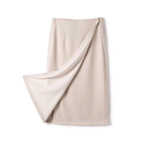 
Long skirt with high waist and versatile slit. Irregular hip-hugging skirt. Slim and elegant. Fashionable autumn and winter high-end feel.