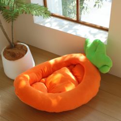 Bichon Teddy Radish-Shaped Dog Bed, Removable and Washable, Suitable for Small to Medium-Sized Dogs and Cats, Dog Mat, All-Season Pet Bed, Winter Warmth