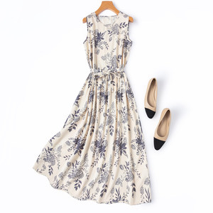 
Literary and elegant 'Spring Dream' skin-friendly silk and cotton A-line tank top long skirt sleeveless lace-up dress