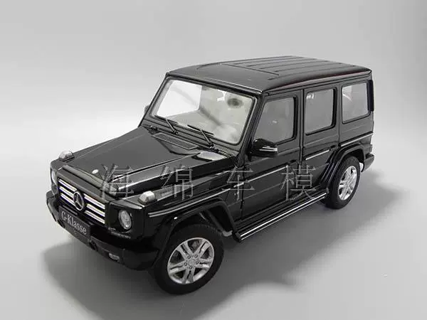 絶版】AUTOart 1/18 Mercedes Benz G-Wagon-