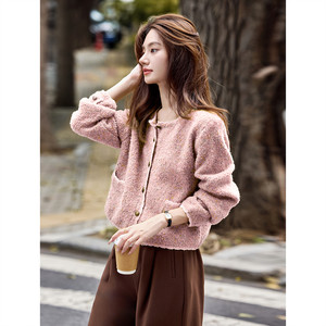 
Short sweater cardigan for women 2026 spring new age-reducing sweater unique and beautiful early spring temperament top jacket