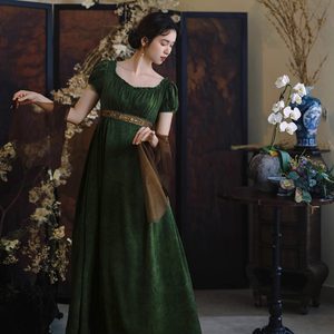 
Shiguang Tailor Game of Thrones Fangling Oil Painting French Palace Pearl High-Skin Emperor Zheng High-Wait Dress