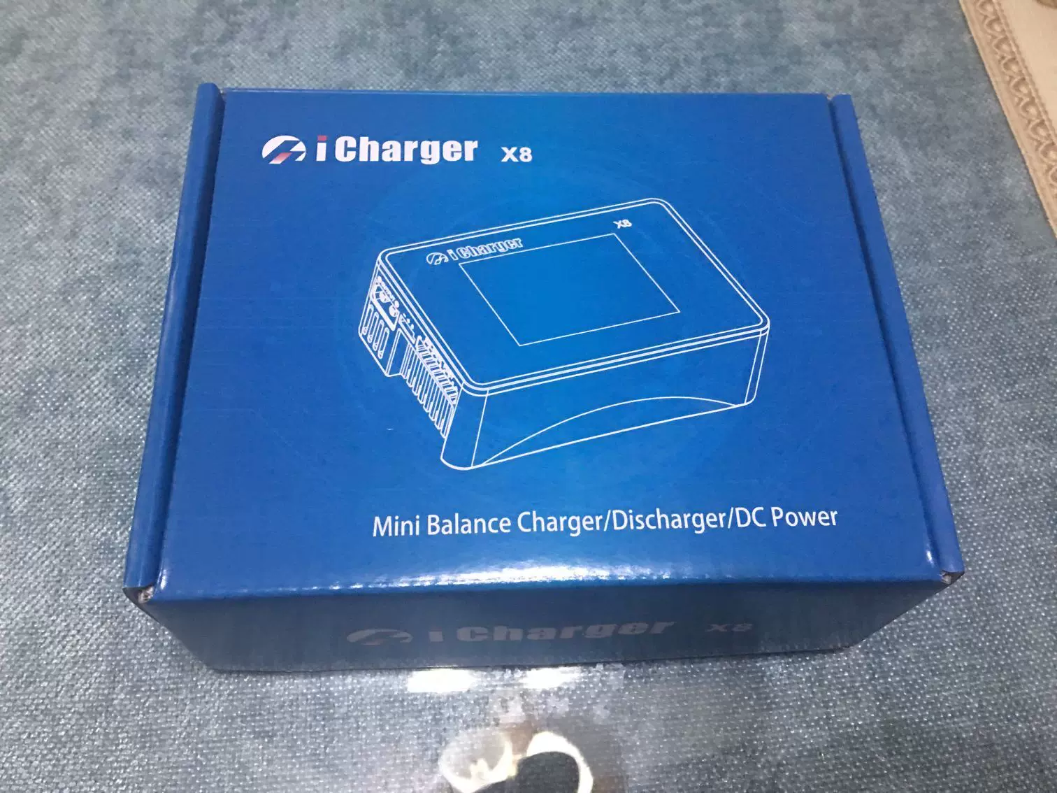 icharger x8单路大功率充电器送钢化贴膜1100W/8S/30A（中文）-Taobao