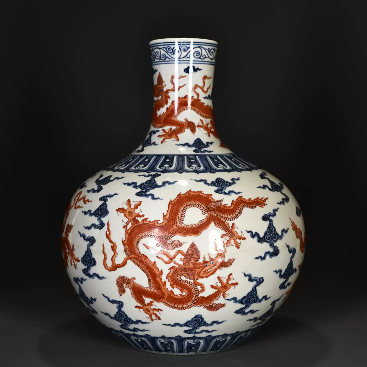 清乾隆霁蓝釉描金粉彩四季花卉诗文瓶海外回流古瓷器收藏240528