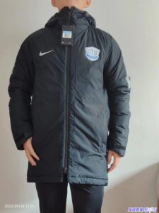
AJ8460 Chinese Super League Nike NIKE football training mid-length cotton coat hooded coat Cangzhou Lions game cotton coat
