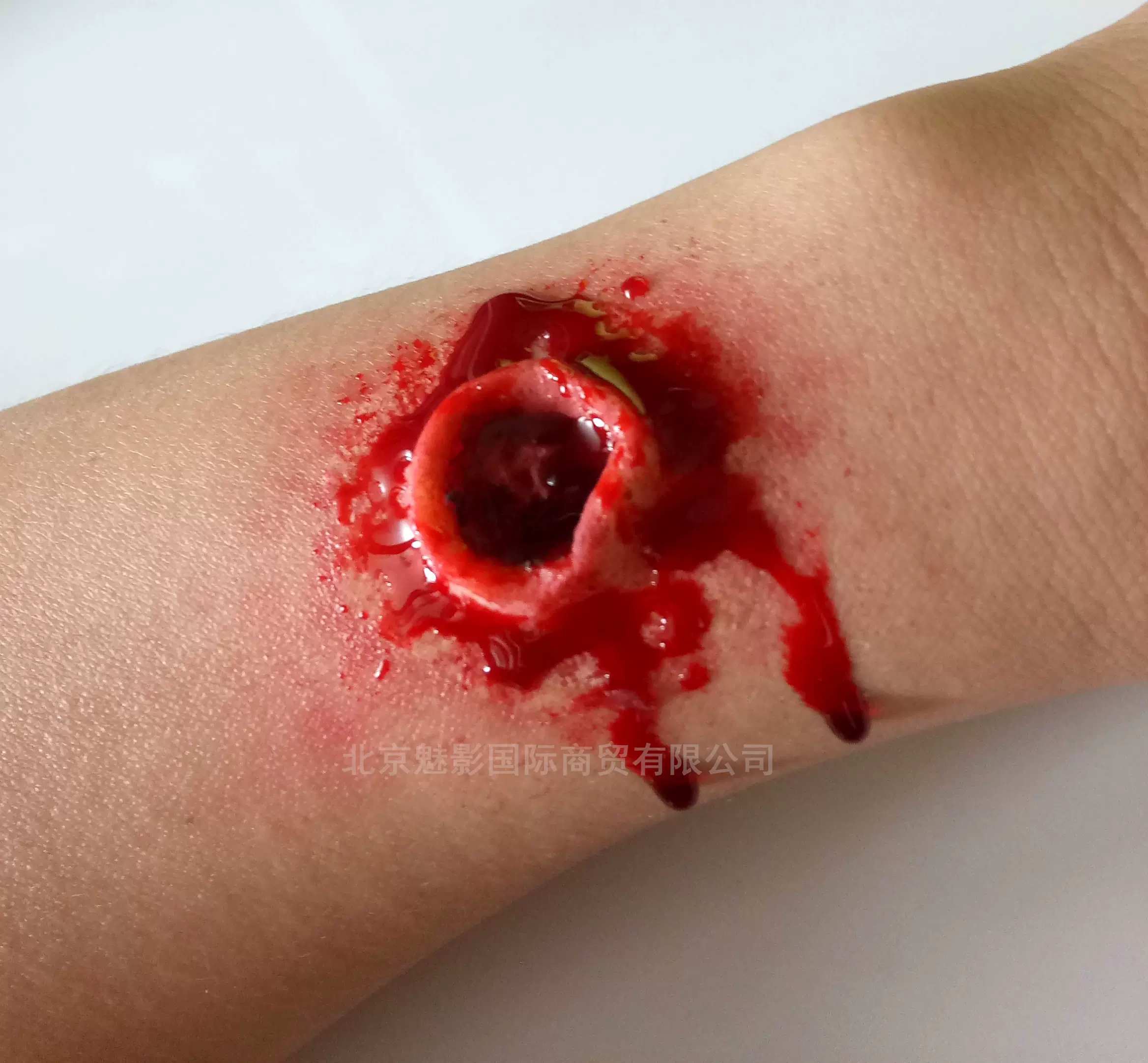 万圣节影视化妆用品假伤疤刀疤枪伤弹孔烧伤疤痕贴零件脸妆容丧尸