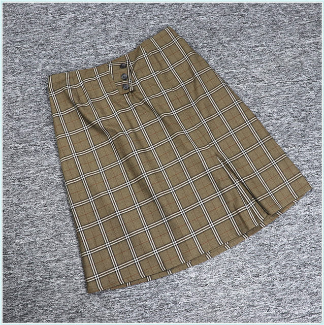 2021 Spring Designer Large S Series Yi Jiaren Discount Women's Button Decoration Checkered Literary Short Skirt