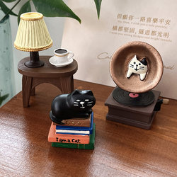 Zhiwu Cute Cat Resin Ornament Japanese Style Coffee Table Lamp Craft Decoration Creative Small Gift