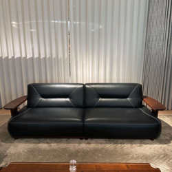 Modern Minimalist Mid-Century Style New Chinese-Style Living Room Small Apartment Three-Seater Business Negotiation Black Leather Straight-Row Sofa
